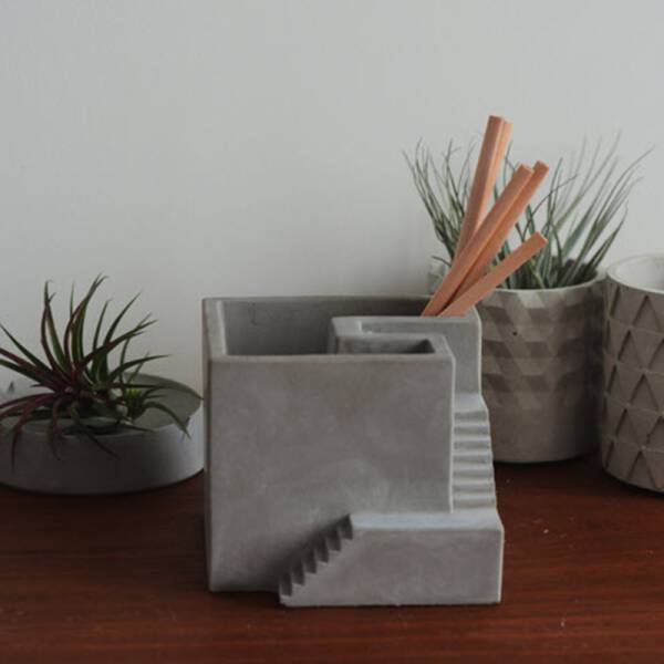 ขาย กระถางต้นไม้สำหรับตกแต่งบ้าน Concrete Flower Pot II ลดราคา