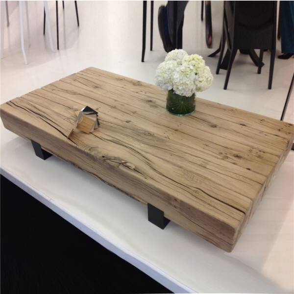 โต๊ะกลางไม้ซุงธรรมชาติดีไซน์โดดเด่นไม่เหมือนใคร ราคา