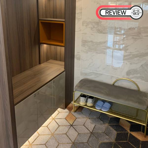 รีวิว ม้านั่งหุ้มผ้ากำมะหยี่พร้อมชั้นวางรองเท้าสำหรับตกแต่ง