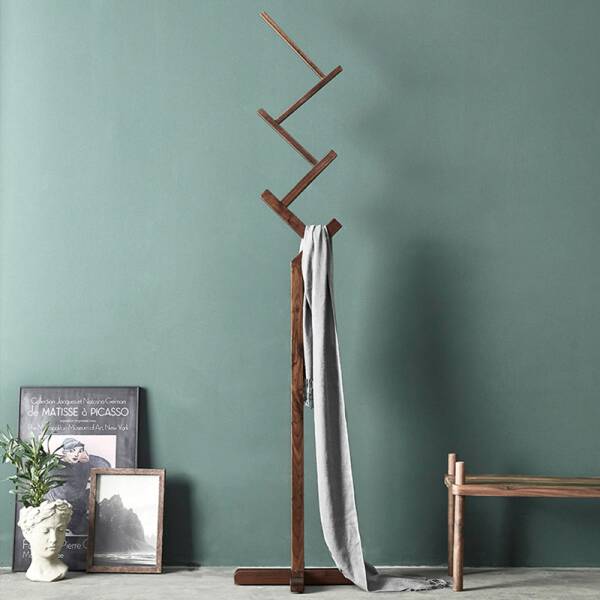 ขาย ชั้นแขวนเสื้อไม้ Tree Clothes Hanger ลดราคาพิเศษ