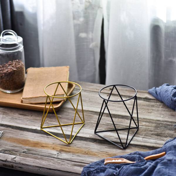 ขาย ชุดกระถางต้นไม้มงคลทรงสามเหลี่ยม Triangle Stand Flower Pot ลด