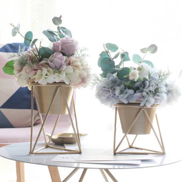 ขาย กระถางต้นไม้มงคล Golden Flower Pot II