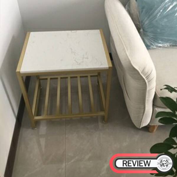 รีวิว โต๊ะข้างเตียง โต๊ะข้างโซฟา ทรงสี่เหลี่ยมท็อปหินอ่อน ท็อปหินอ่อนสีขาว โครงขาสีทอง