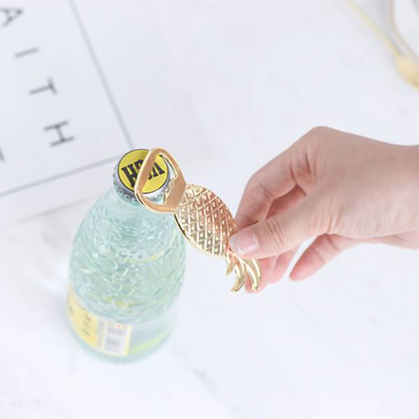 ขาย ที่เปิดขวดสุดพรีเมี่ยม Golden Bottle Opener ราคา