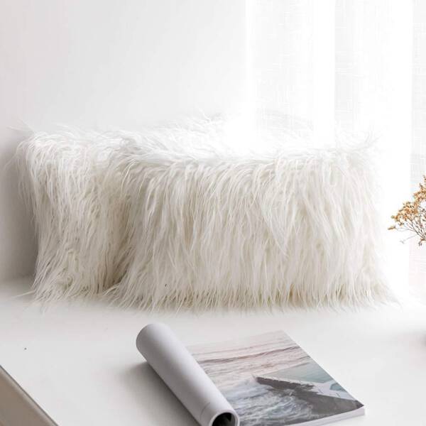 ขาย หมอนอิงสำหรับแต่งบ้าน Fluffy Rectangle Decorative Pillow