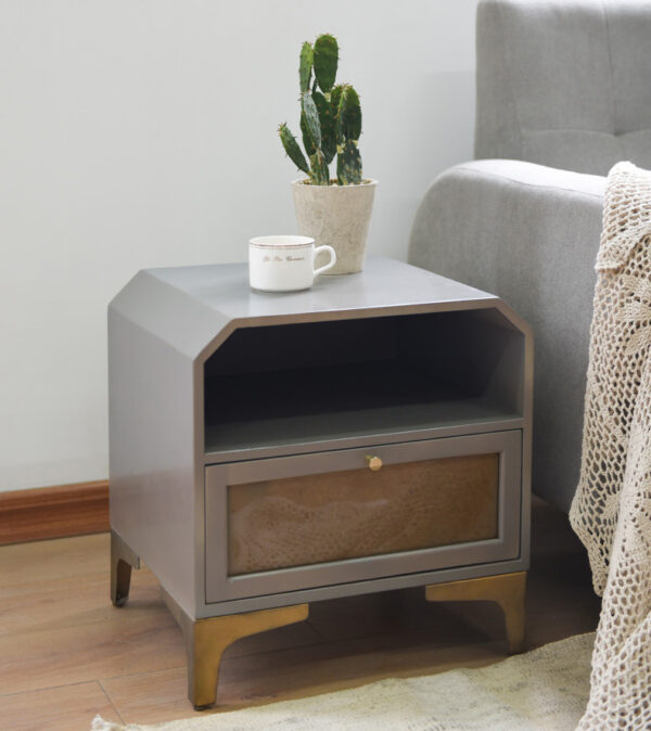 ขาย โต๊ะข้างเตียง Bedside Table Cabinet