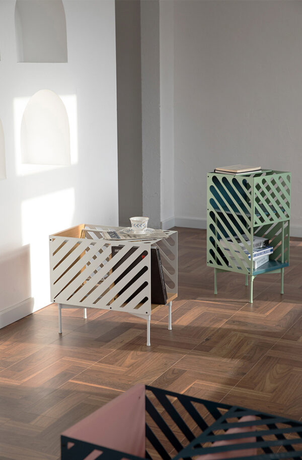 ขาย โต๊ะข้างเหล็กปรับได้ Storage Side Table