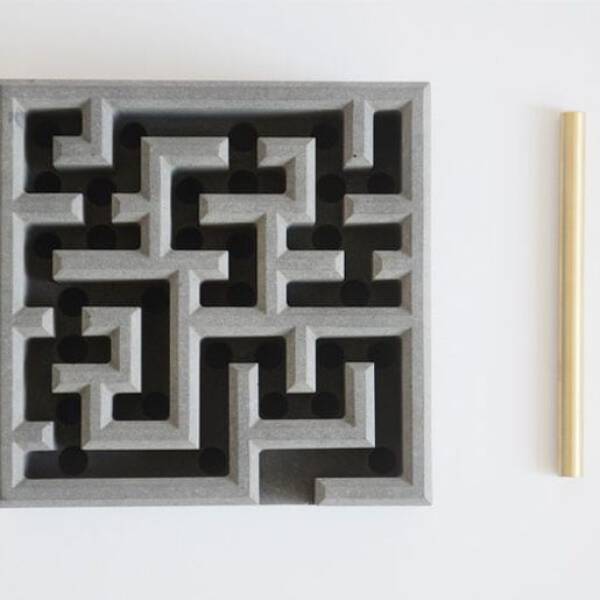 ขาย ที่ใส่ดินสอเขาวงกต Maze Pencil Holder ราคาพิเศษ
