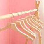 ขาย ราวแขวนเสื้อผ้าไม้ Simple Clothes Hanger ราคาพิเศษ