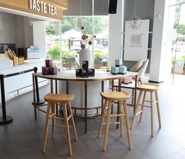 เก้าอี้ทรงสูงสำหรับเค้าเตอร์บาร์สไตล์มินิมอล ไม้สีอ่อน ราคาพิเศษ - Minimal Counter Stool