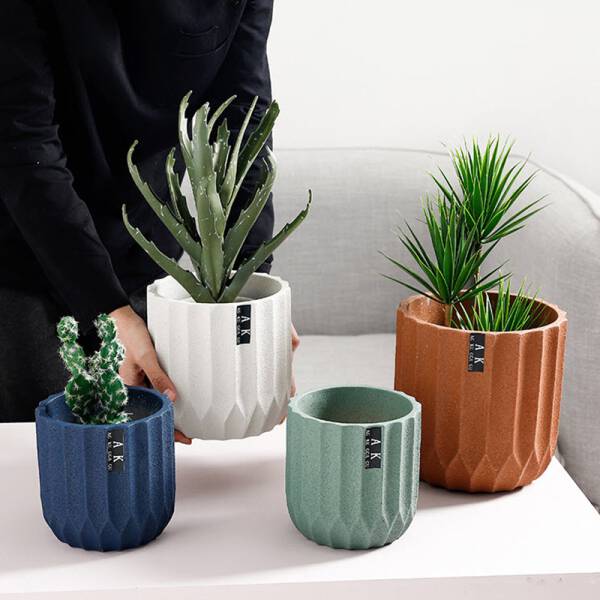 ขาย กระถางต้นไม้สำหรับตกแต่งบ้านและสวน Pastel Flower Pot II พิเศษราคา