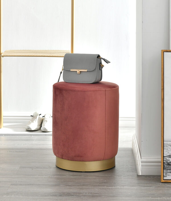 ขาย เก้าอี้หุ้มกำมะหยี่สำหรับแต่งบ้าน สีชมพูเข้ม ราคา - Velvet Stool