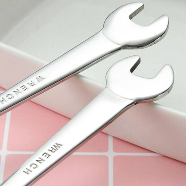 ขาย ชุดช้อนส้อมรูปประแจ Wrench Spoon ราคา