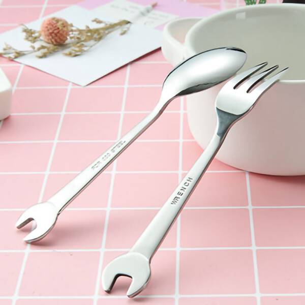ขาย ชุดช้อนส้อมรูปประแจ Wrench Spoon ลด