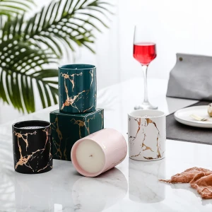 ขาย เทียนหอมพร้อมเชิงเทียนหินอ่อน Marble Scented Candles ลด ราคา