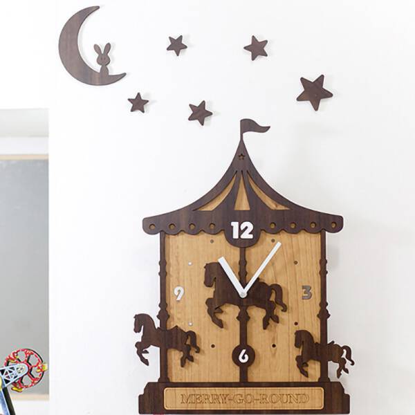 ขาย นาฬิกาไม้ประดับบ้าน Merry Go Round Clock ลด