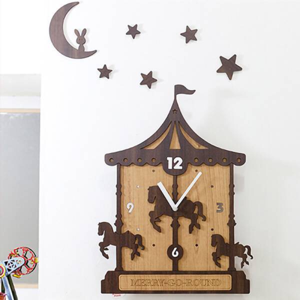 ขาย นาฬิกาไม้ประดับบ้าน Merry Go Round Clock ราคา