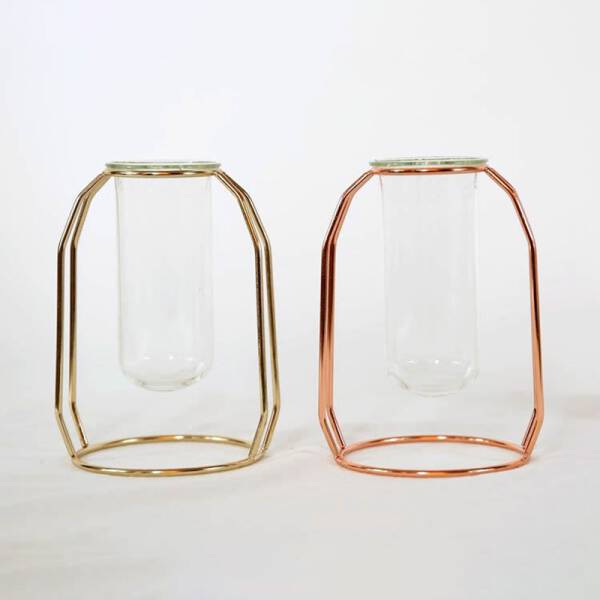 ขาย แจกันสำหรับตกแต่งบ้าน Metal Vase ลด ราคา พิเศษ