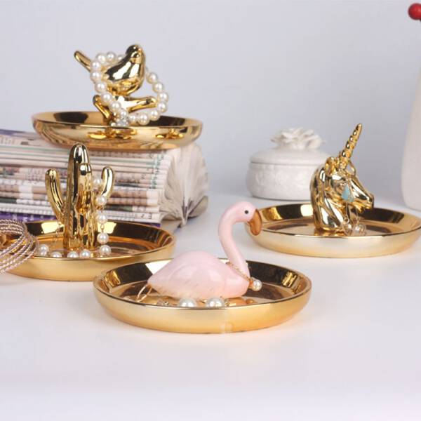 ขาย ที่ใส่เครื่องประดับเซรามิกเคลือบทอง Golden Storage B ราคา ลด