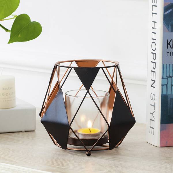 ขาย เชิงเทียนทรงกราฟฟิกสำหรับตกแต่งบ้าน Livingroom Candle Holder ราคา