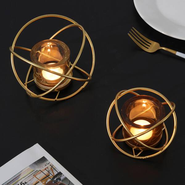 ขาย เชิงเทียนสำหรับตกแต่งบ้าน Twist Candle Holder ลด