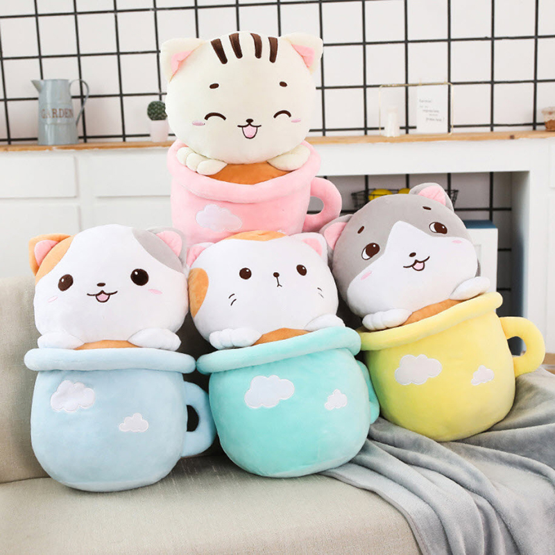 หมอนอเนกประสงค์พร้อมผ้าห่ม Teacup Cat Blanket HomeStudio