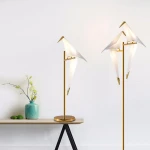 ขาย โคมไฟตั้งพิ้นสำหรับตกแต่งห้อง Bird Floor Lamp