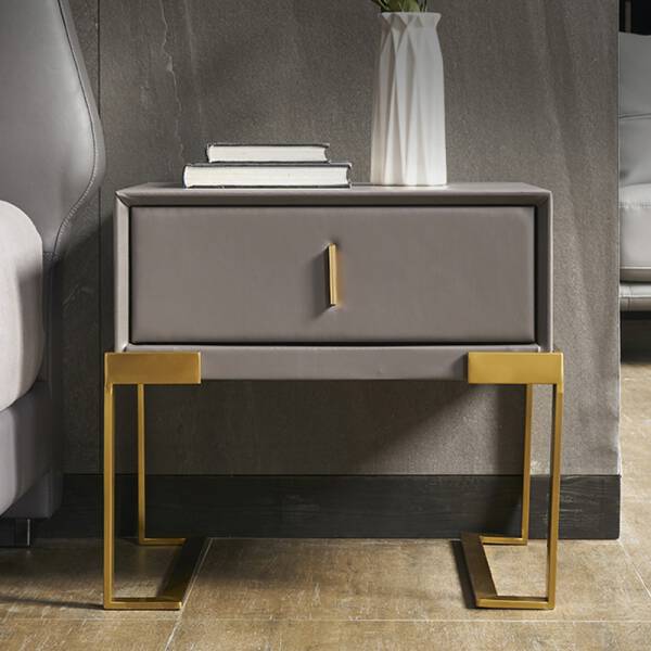 ขาย โต๊ะข้างเตียง Modern Classic Side Table