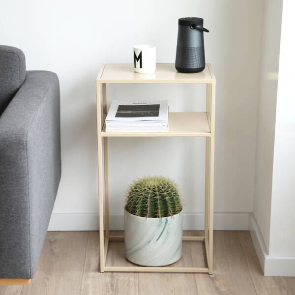 ขาย โต๊ะข้างวางของ Simple Design Side Table
