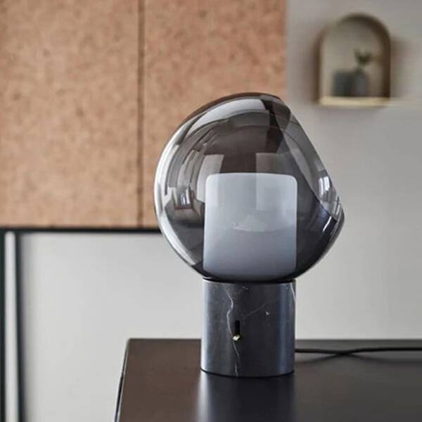 ขาย โคมไฟหัวเตียงสำหรับตกแต่งบ้าน Designed Table Lamp