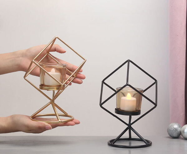 ขาย เชิงเทียนทรงกราฟฟิกสำหรับตกแต่งบ้าน Decorating Candle Holder III