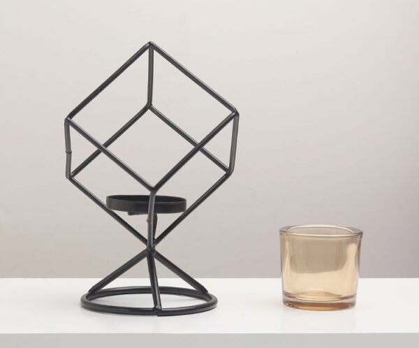 ขาย เชิงเทียนทรงกราฟฟิกสำหรับตกแต่งบ้าน Decorating Candle Holder III