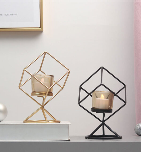 ขาย เชิงเทียนทรงกราฟฟิกสำหรับตกแต่งบ้าน Decorating Candle Holder III