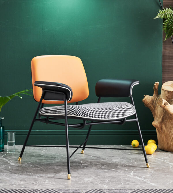 ขาย เก้าอี้พร้อมที่วางแขนสำหรับแต่งบ้าน Creative Armchair