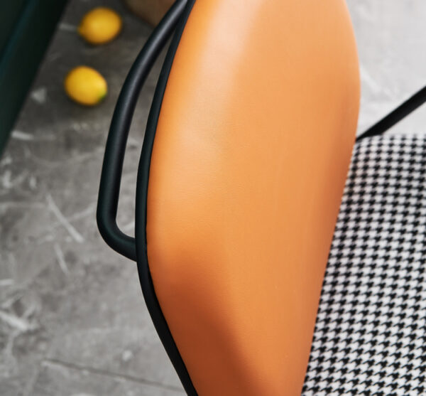 ขาย เก้าอี้พร้อมที่วางแขนสำหรับแต่งบ้าน Creative Armchair