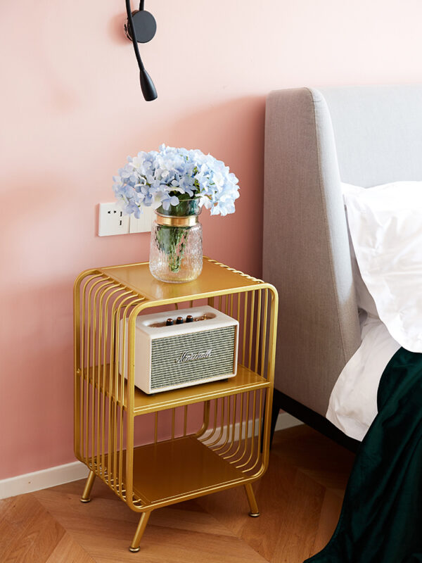 ขาย โต๊ะข้างโซฟาข้างเตียงเหล็ก Golden Side Table