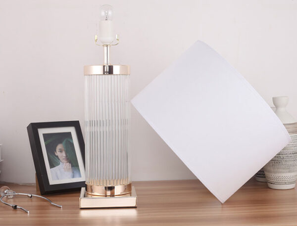 ขาย โคมไฟตั้งโต๊ะหัวเตียงสำหรับตกแต่งบ้าน Luxury Night Table Lamp