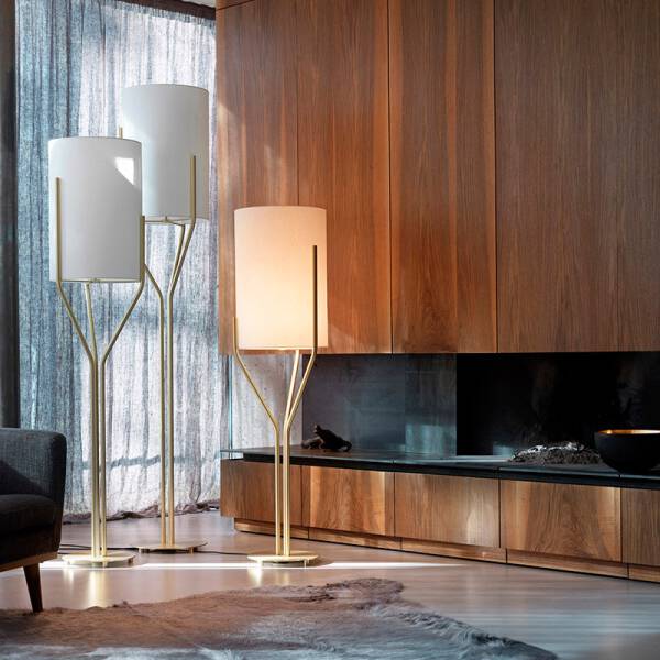 ขาย โคมไฟตั้งพิ้นสำหรับตกแต่งห้อง Golden Decorative Floor Lamp