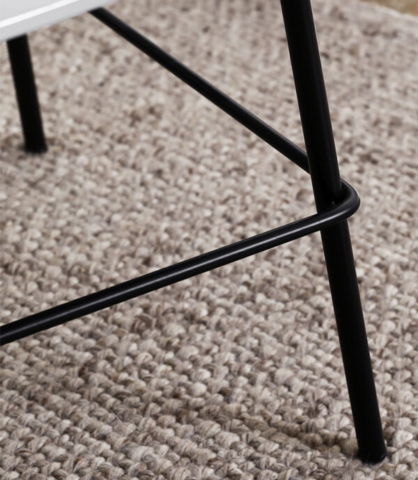 ขาย ชุดโต๊ะห้องรับแขกทรงสามเหลี่ยม Triangle Designed Livingroom Set