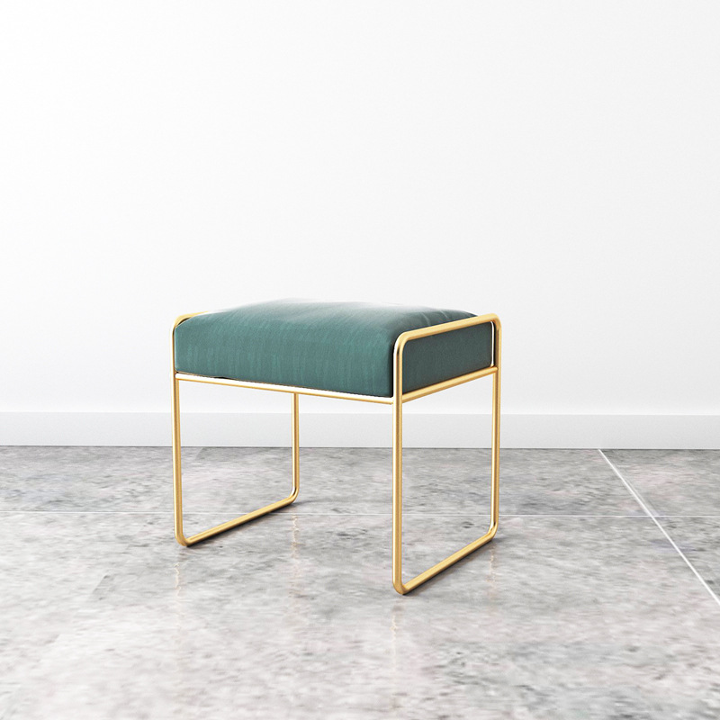 เขียวแก่ Stool