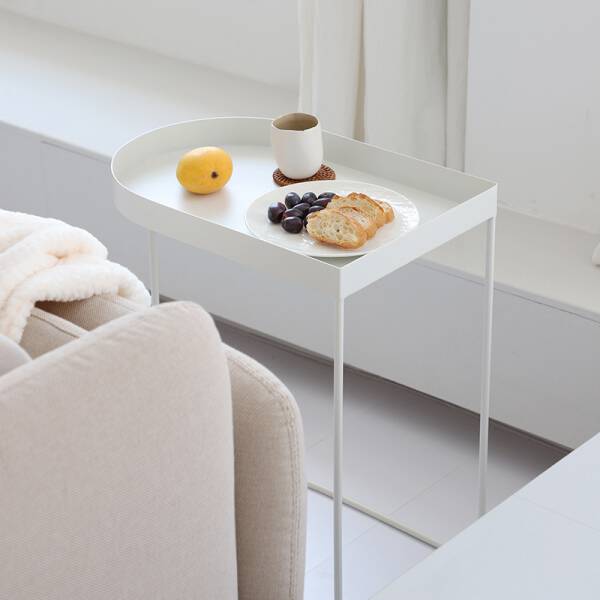 ขาย โต๊ะข้างโซฟา Iron U Side Table