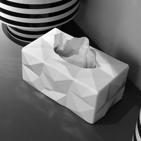 ขาย ที่ใส่กระดาษทิชชู่ตั้งโต๊ะ Creative Designed Tissue Box