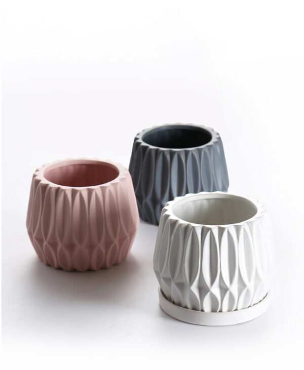 ขาย กระถางต้นไม้สำหรับตกแต่งบ้าน Decorative Flower Pot III