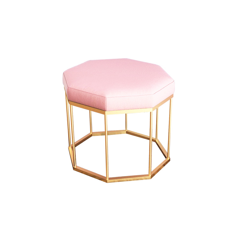 ชมพู Stool