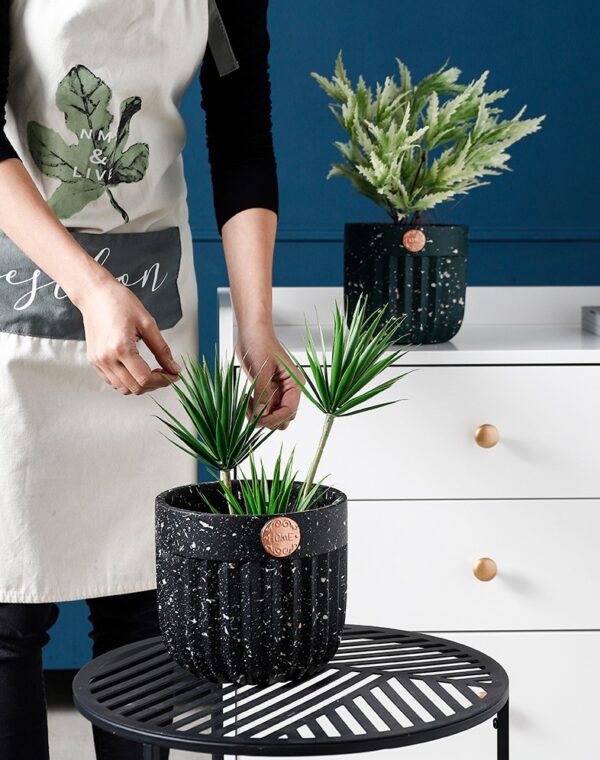 ขาย กระถางต้นไม้สำหรับตกแต่งบ้าน Terrazzo Flower Pot III