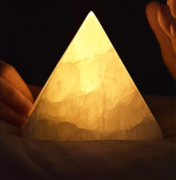 ขาย โคมไฟพีระมิด Pyramid Table Lamp