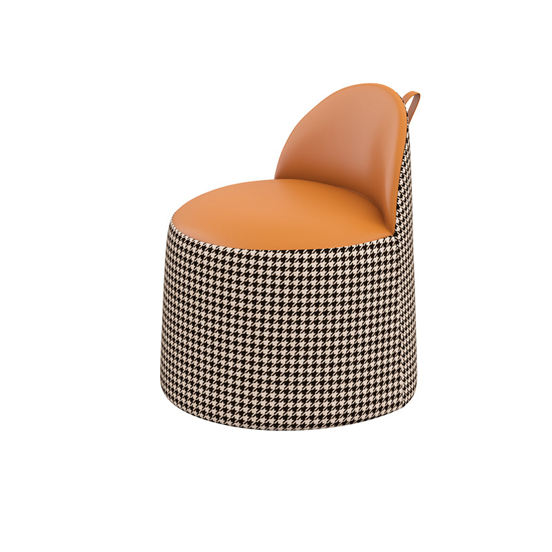 S เหลืองอ่อน