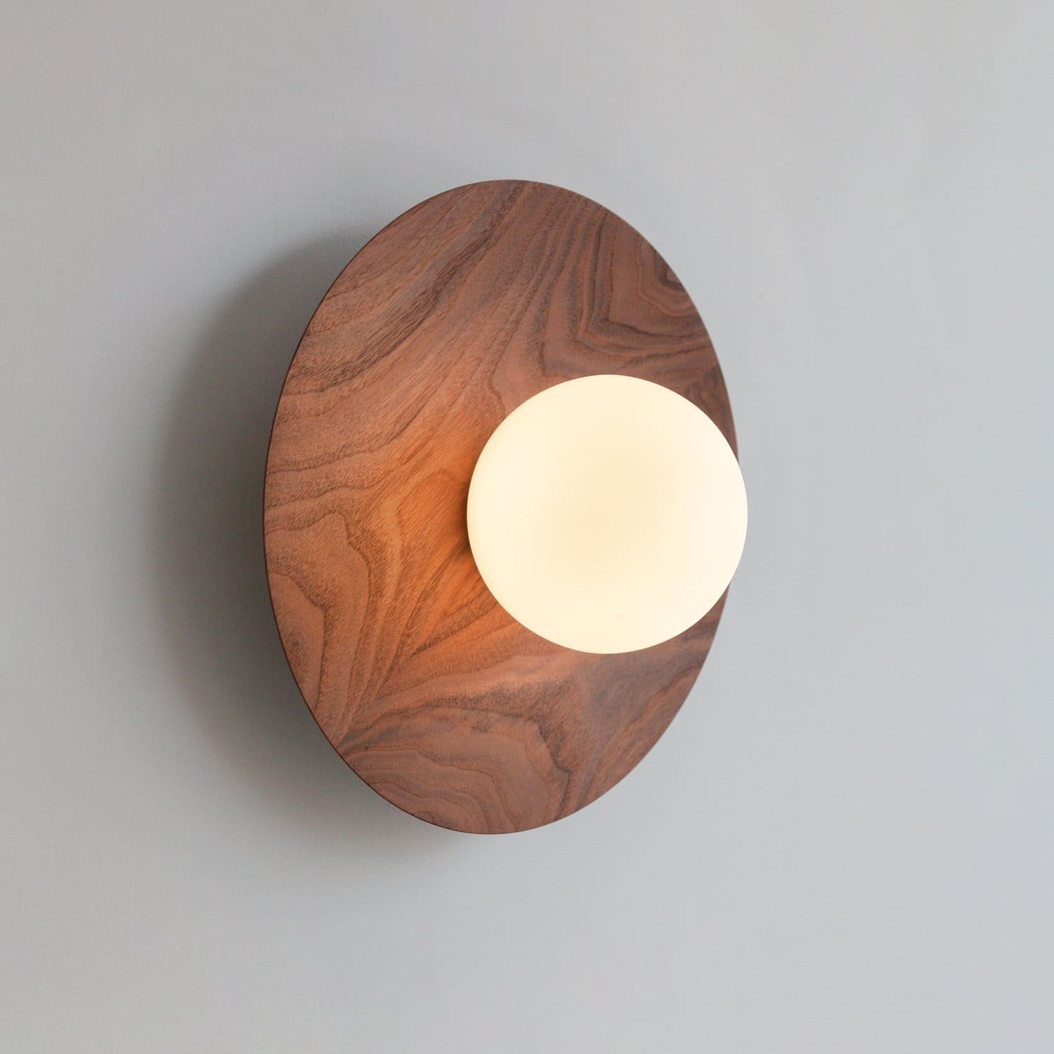 โคมไฟติดผนัง – Wooden Circle Designed Wall Decor Lamp