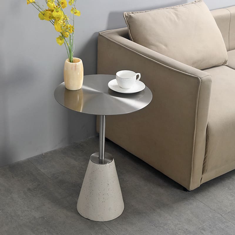 โต๊ะข้างโซฟา ท็อปสแตนเลส – Homie Cement Side Table