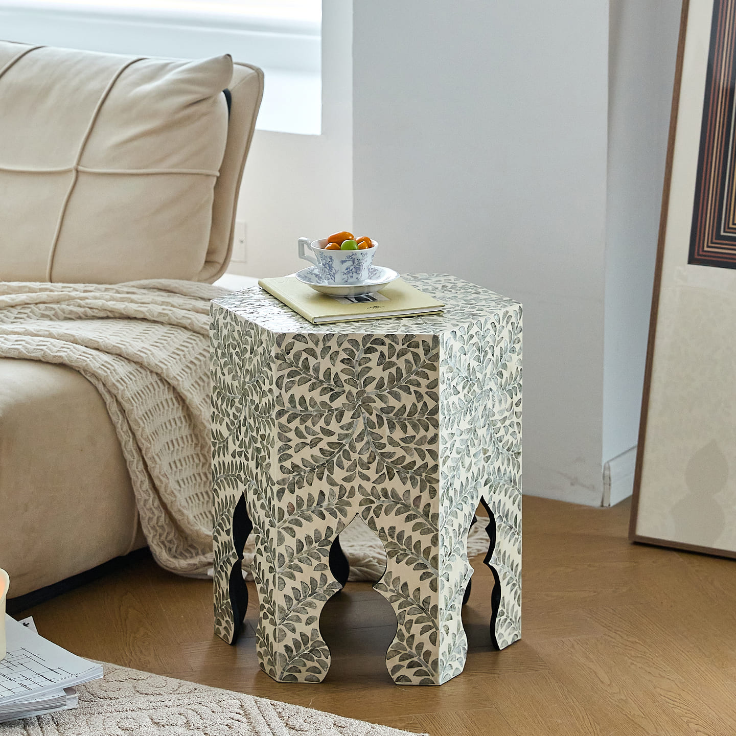 โต๊ะข้างตกแต่งบ้าน – Mosaic Designed Decor Side Table L